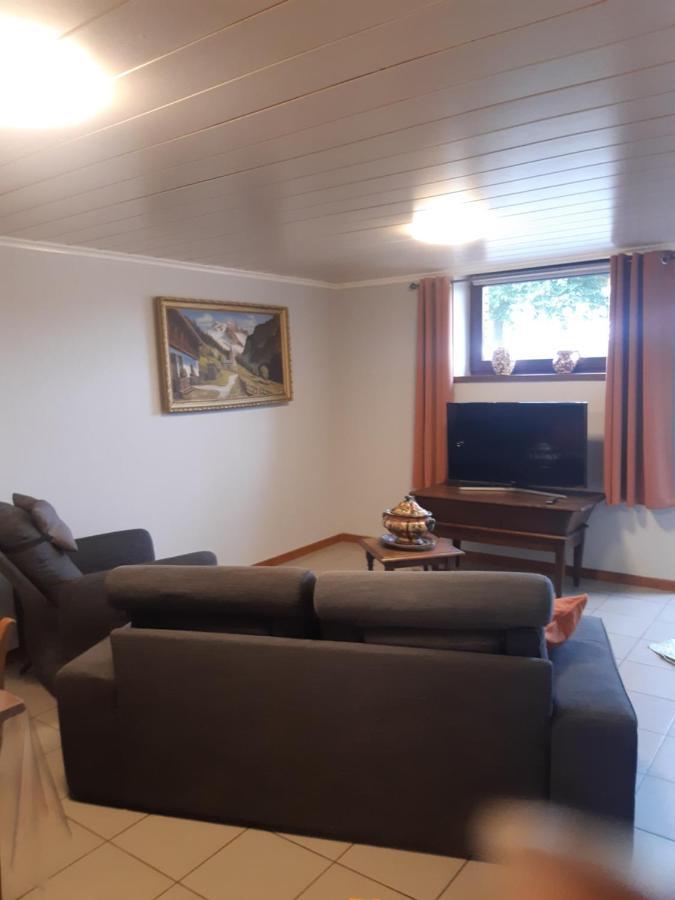 Gite Des Marais Vaux-sur-Sure Eksteriør billede